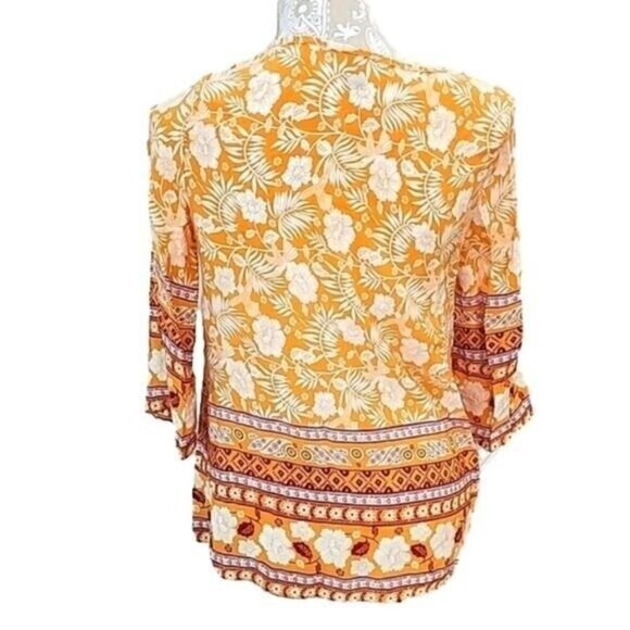 Emery Rose Floral 3/4 Sleeve W/ Birds Boho Top. Gold And Cream. Medium - Picture 3 of 9